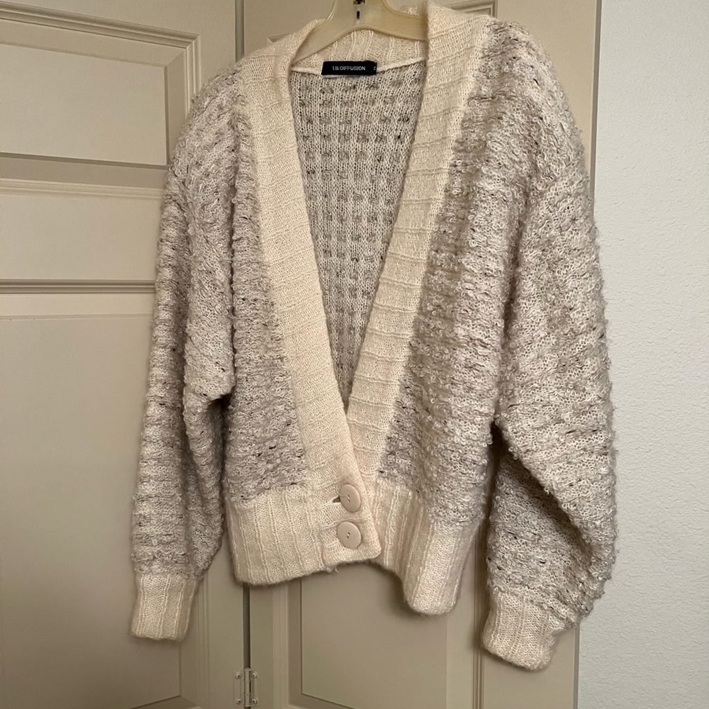 I.B. Diffusion Cardigan